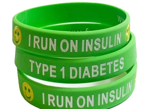 I Run on Insulin Kids Wristband Green
