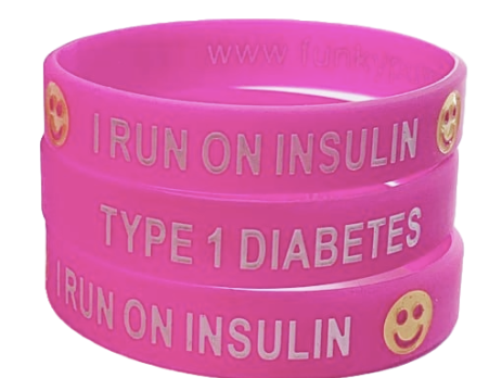 I Run on Insulin Kids Wristband Deep Pink